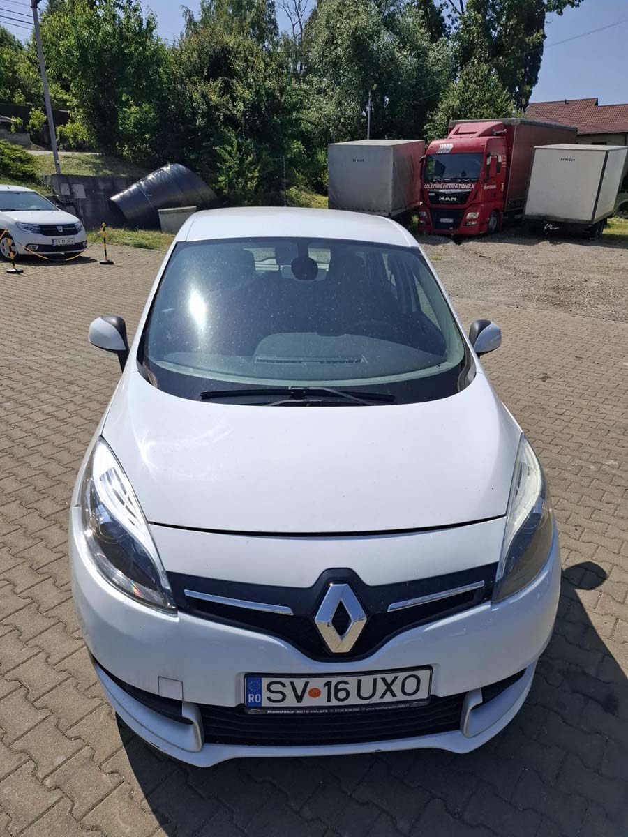 Romfour - Închirieri Auto - Imagine 7