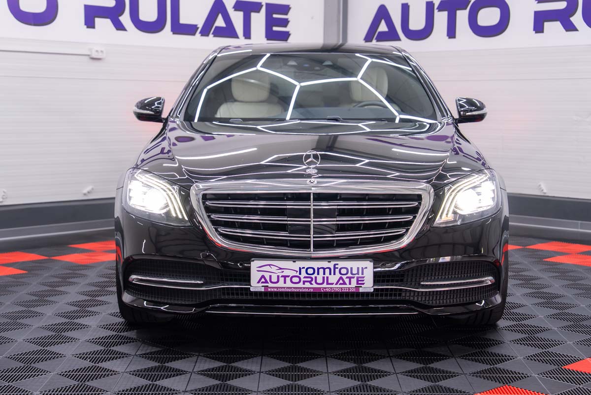 Mercedes S-Class negru de închiriat Suceava